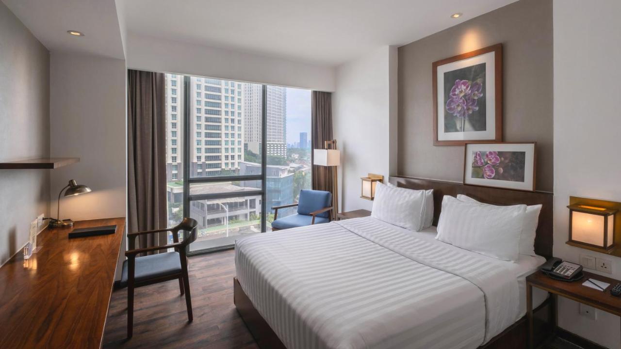 Veranda Pakubuwono Hotel 4*