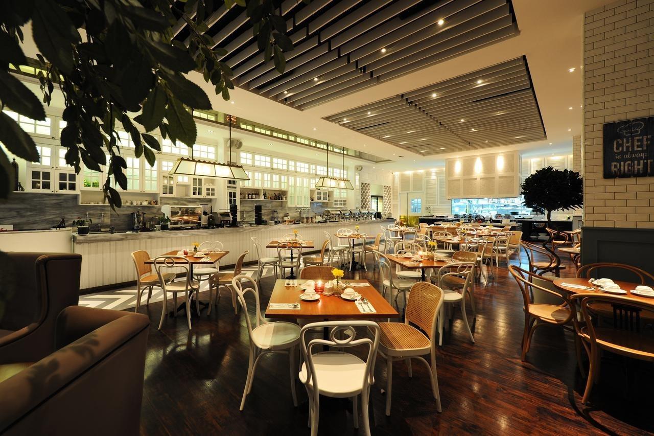 Veranda Pakubuwono Hotel